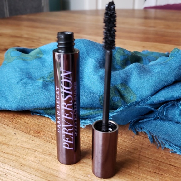 Urban Decay mascara - Picture 4 of 4